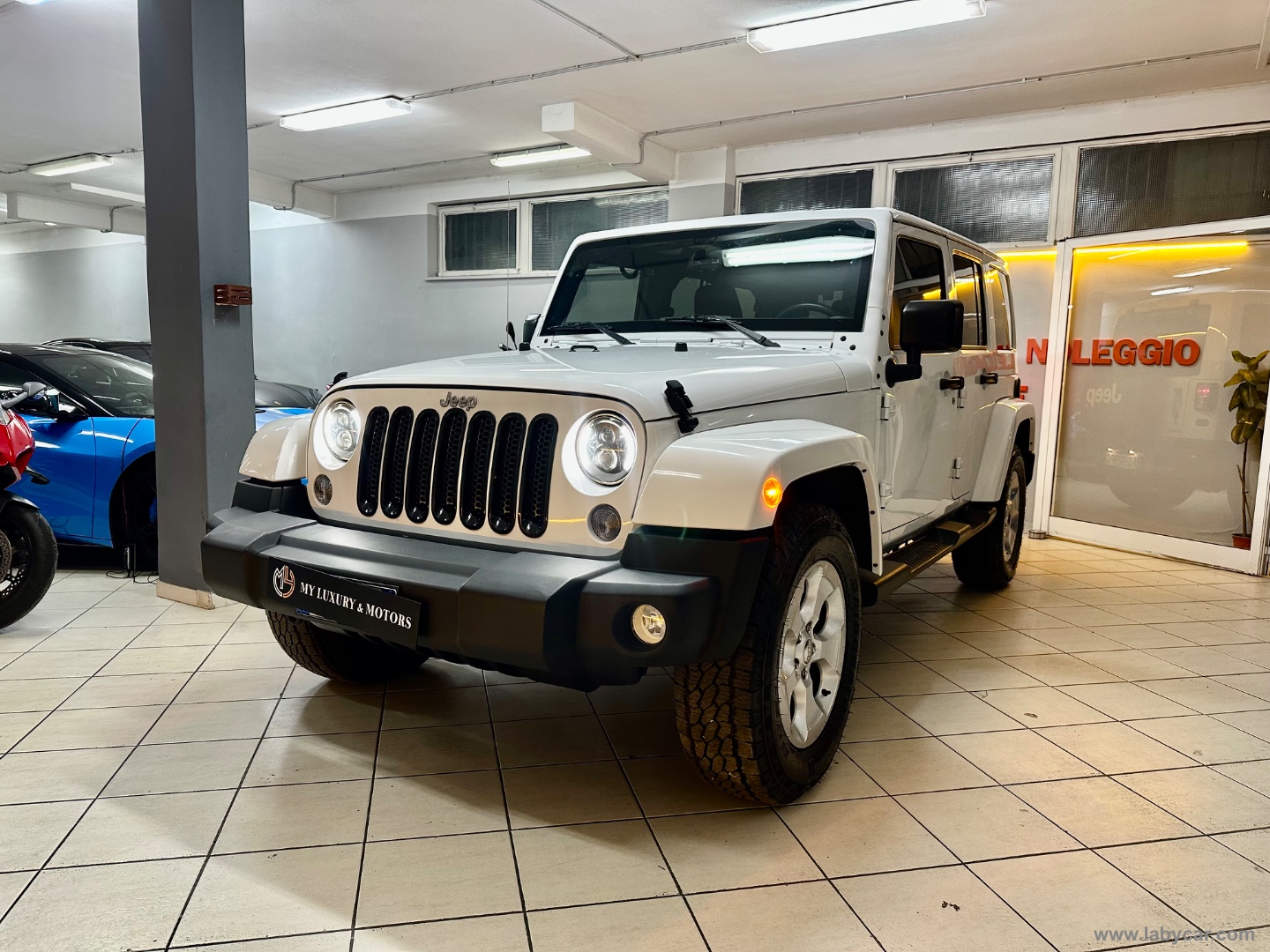 Wrangler Unlimited 2.8 CRD Sahara A. - immagine 3
