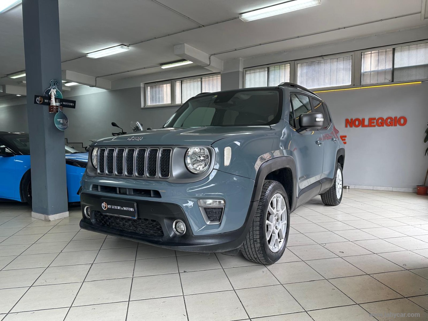 Renegade 2.0 Mjt 140CV 4WD AUTOM Limited - immagine 3