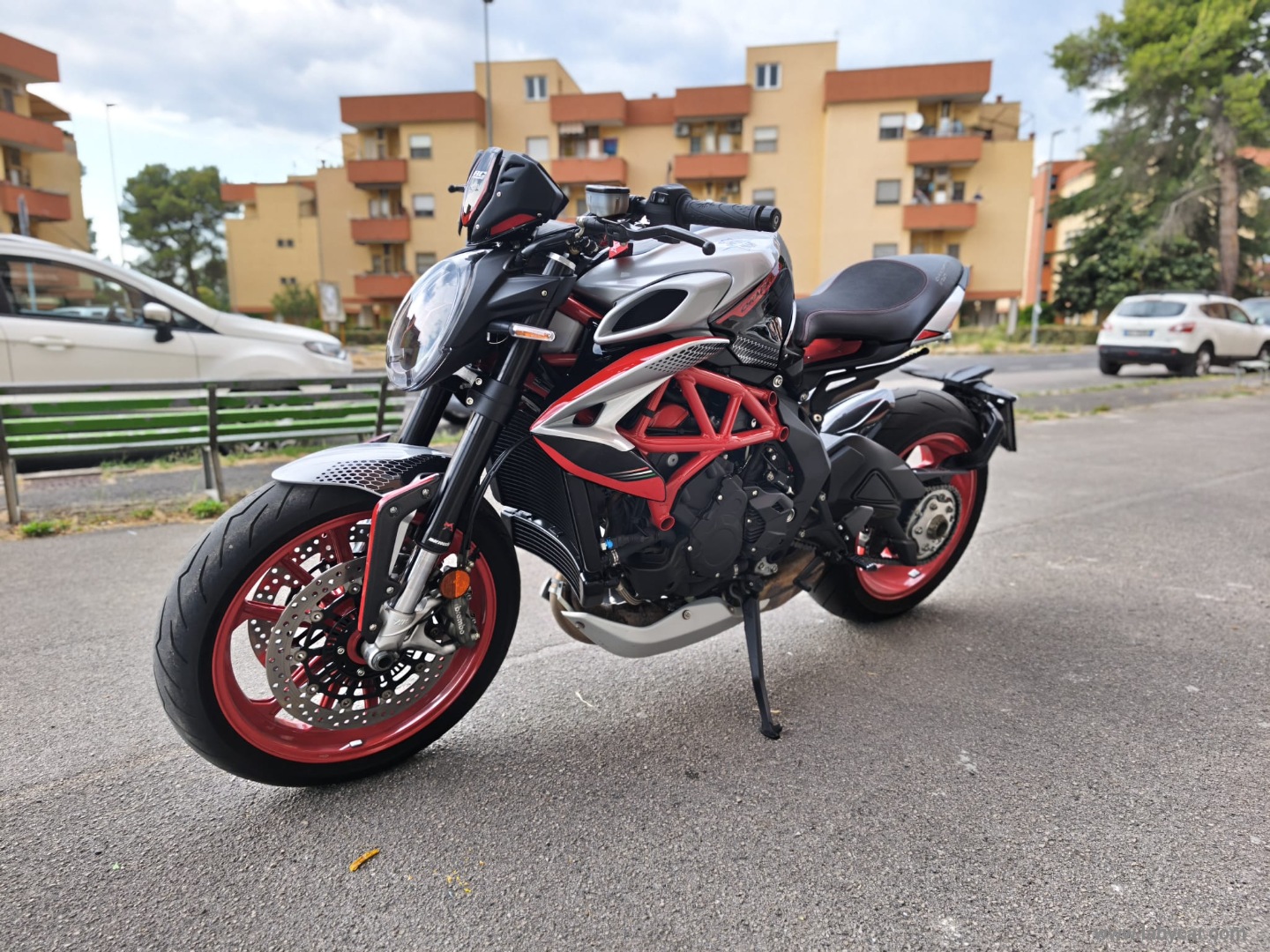 Brutale 800 Dragster RC SCS ED.LIMITATA 91/200 - immagine 3