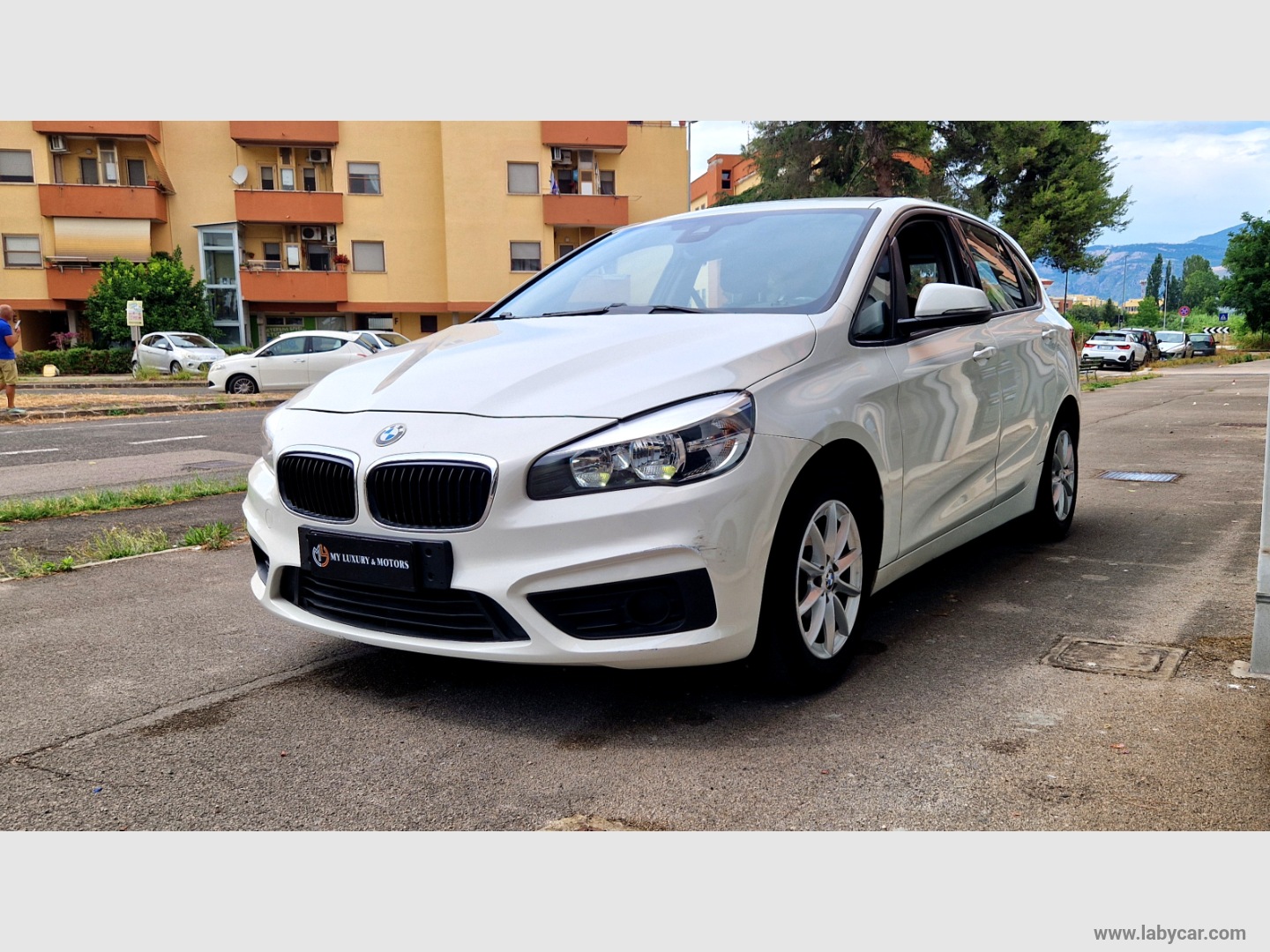 214d Active Tourer Advantage OK NEOPATENTATI - immagine 3