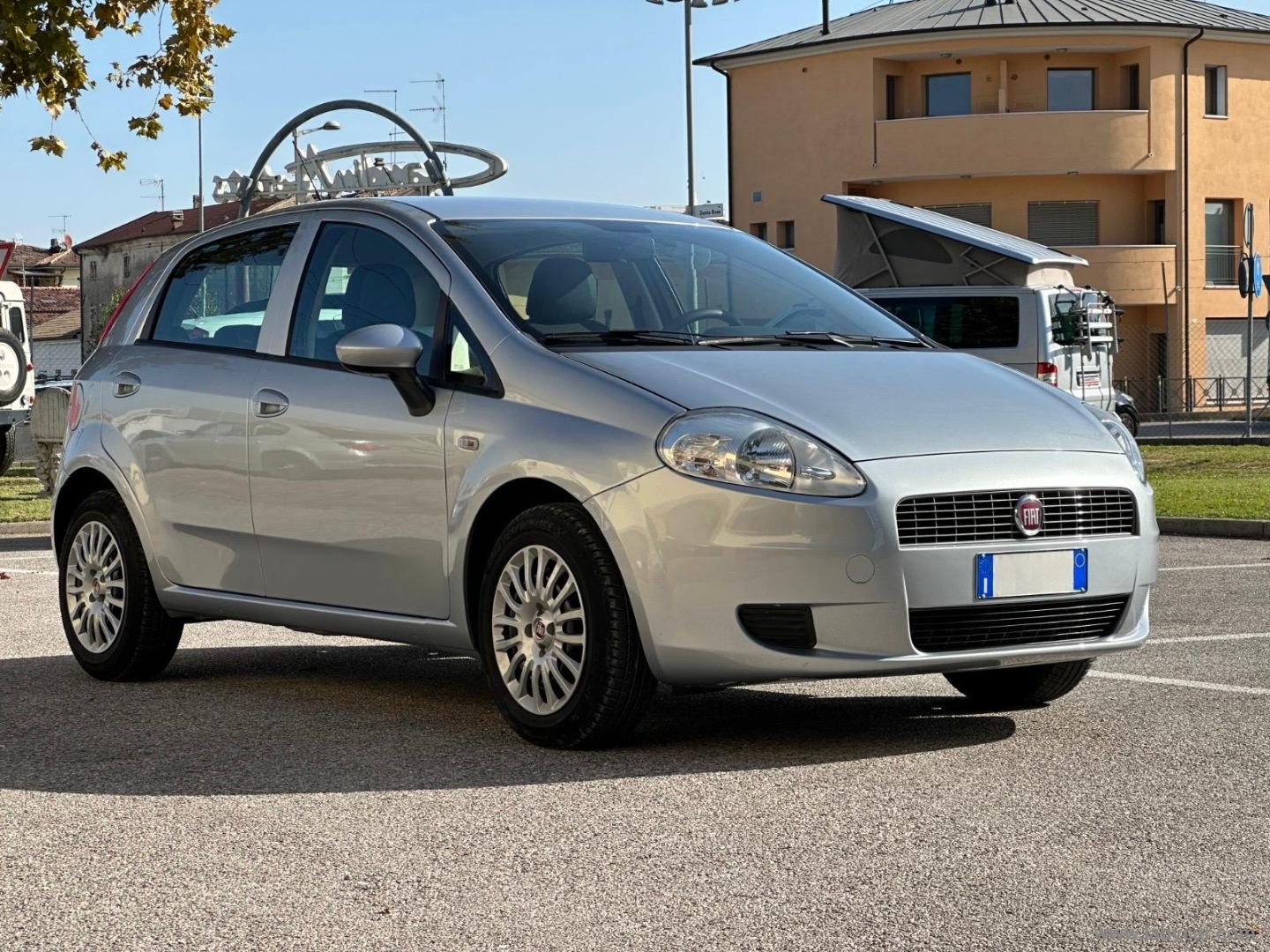 Grande Punto 1.2 5p. Active NEOPATENTATI - immagine 3