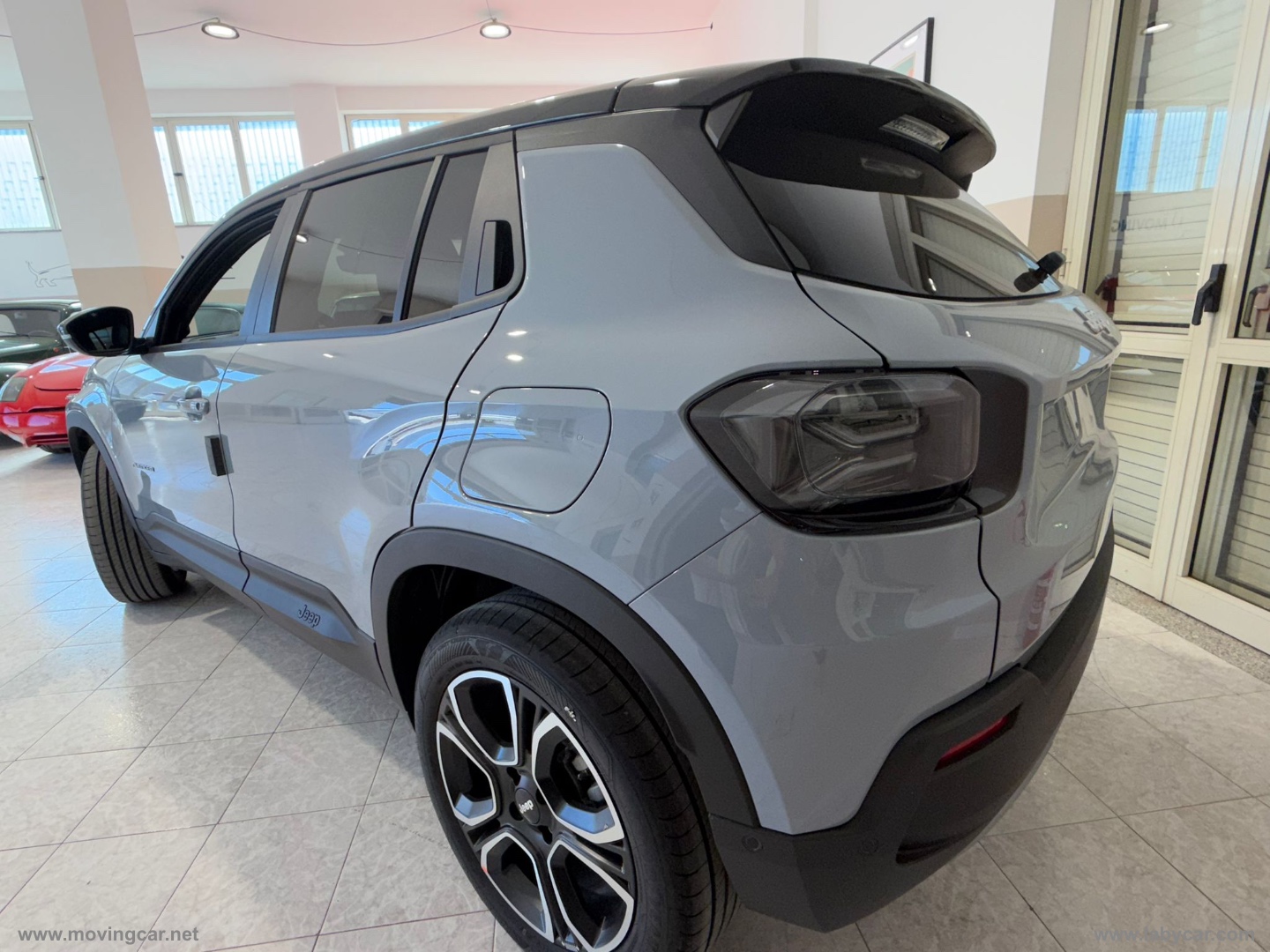 Avenger 1.2 Turbo 110CV e-Hybr. Summit - immagine 3