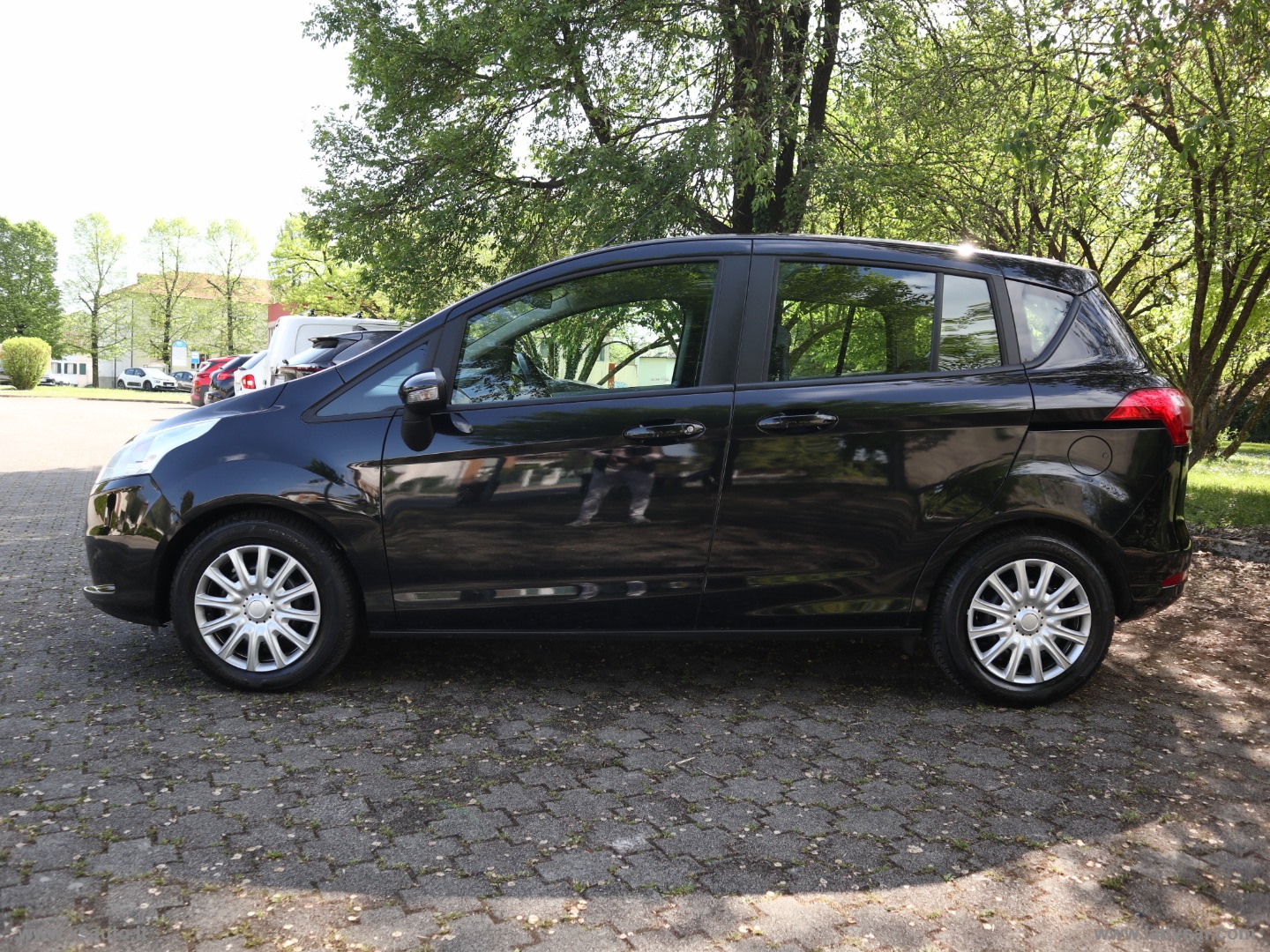 B-Max 1.0 EcoBoost 100 CV Titanium - immagine 3