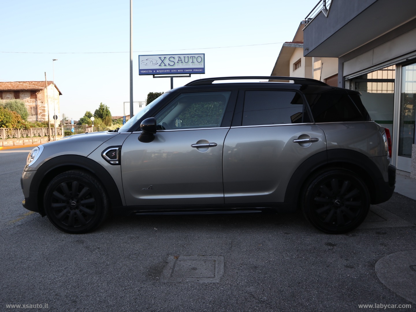 Mini Cooper SD Business Countryman ALL4 - immagine 3