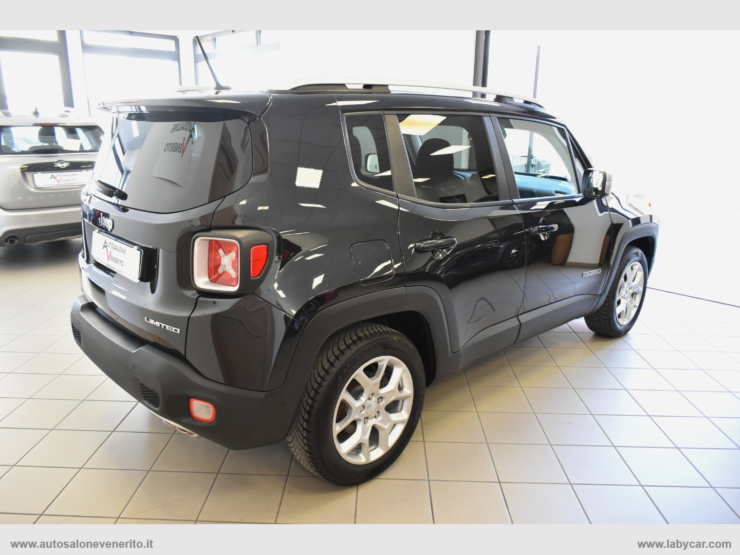 Renegade 1.6 Mjt 120CV Limited - immagine 3