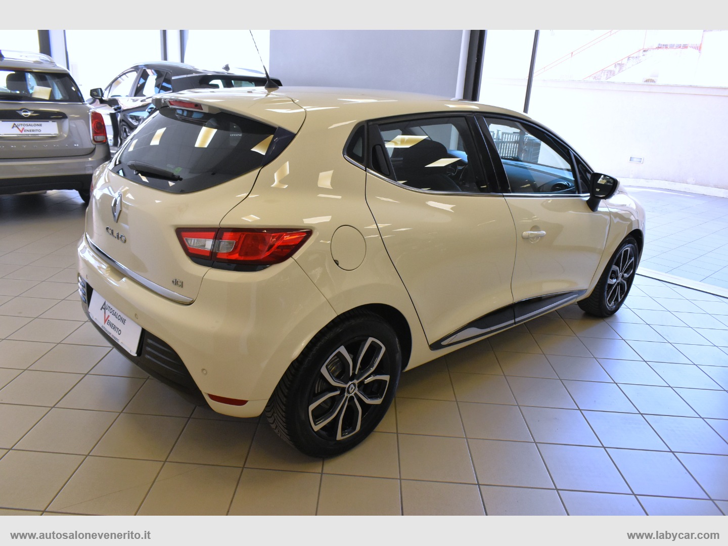 Clio dCi 8V 75 CV S&S 5p. Energy Intens - immagine 3