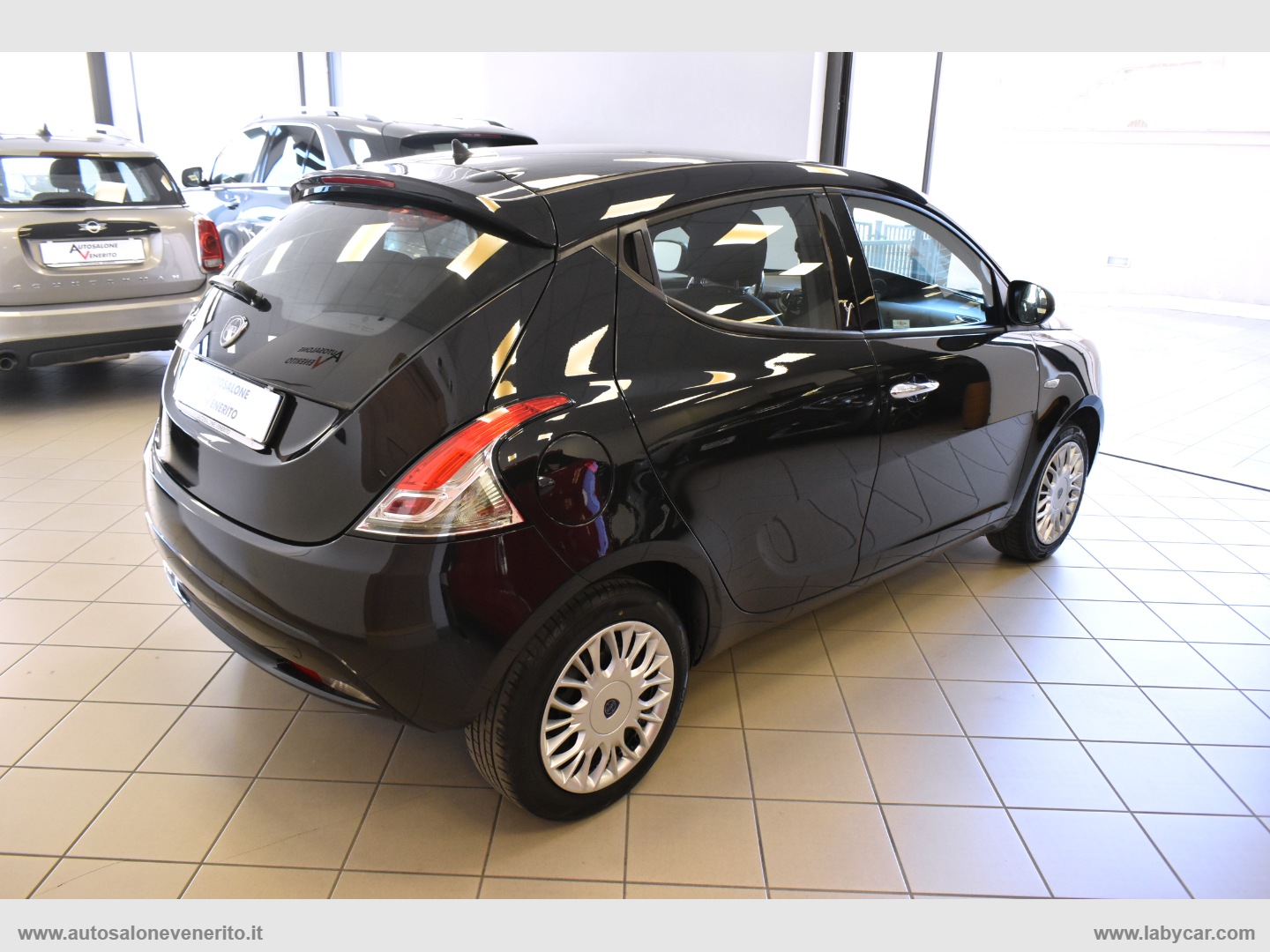 Ypsilon 1.2 69 CV 5p. Gold - immagine 3