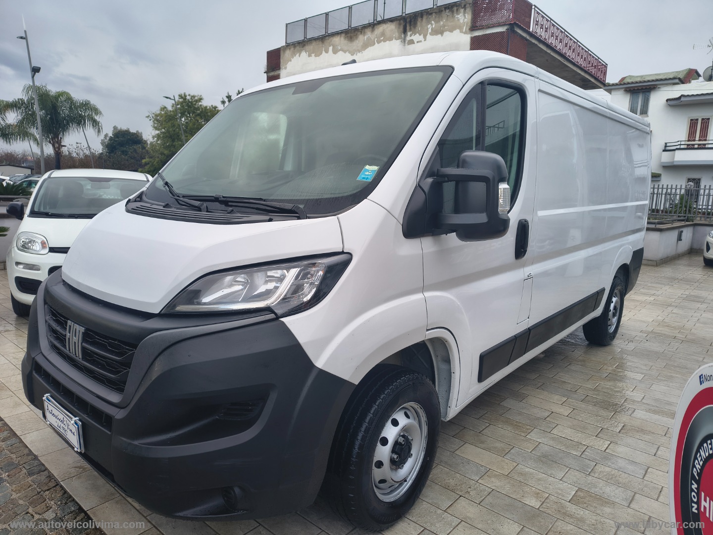 Ducato 33 2.2Mjt 140 PM-TN Easy Pro Fur. - immagine 3