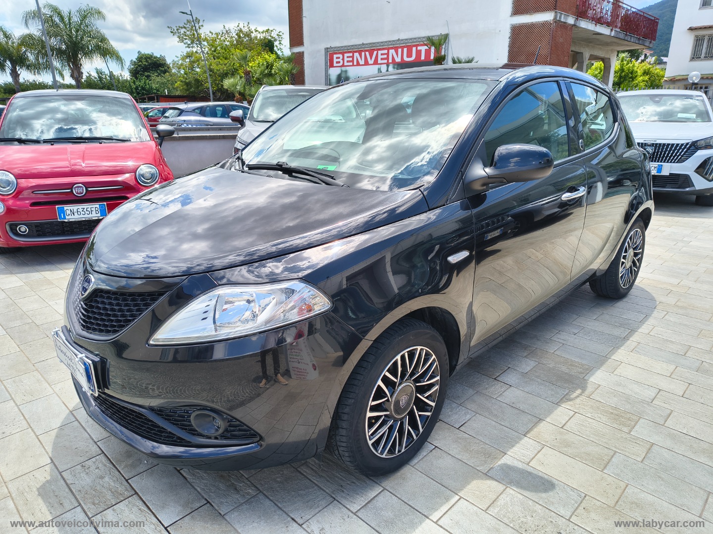 Ypsilon 1.2 69 CV 5p. GPL Ecochic GOLD - immagine 3