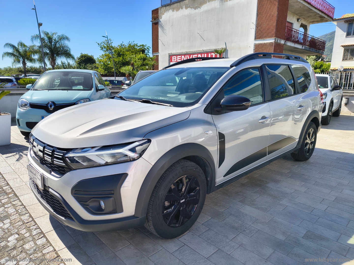 Jogger 1.0 TCe GPL 100CV 5 posti Extreme - immagine 3