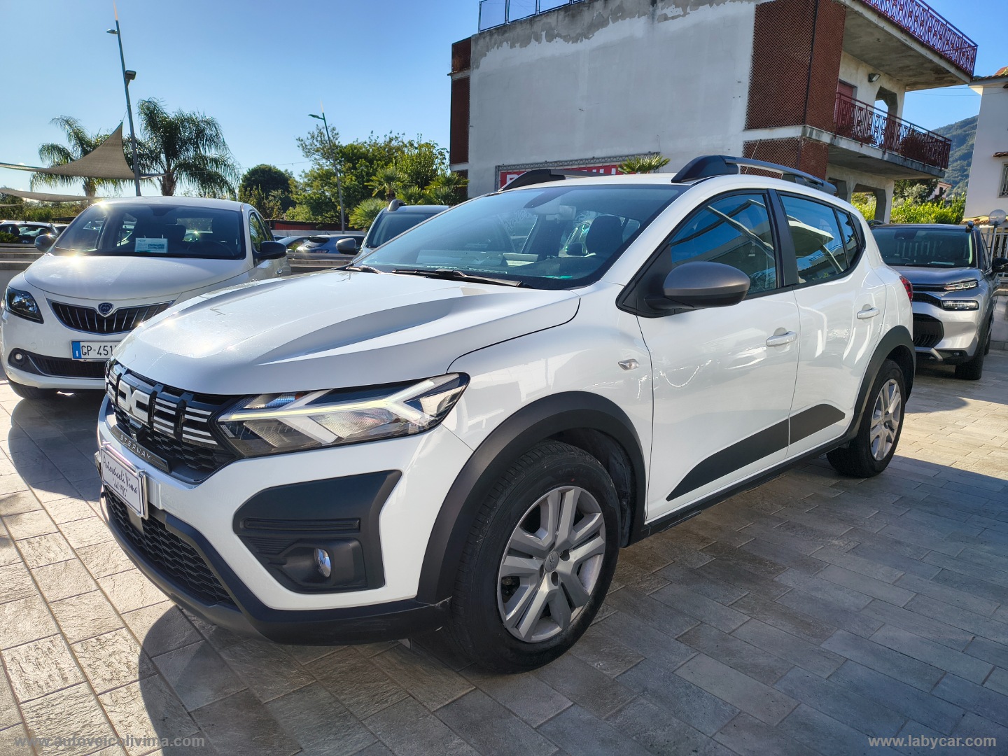 Sandero Stepway 1.0 TCe ECO-G Expression - immagine 3