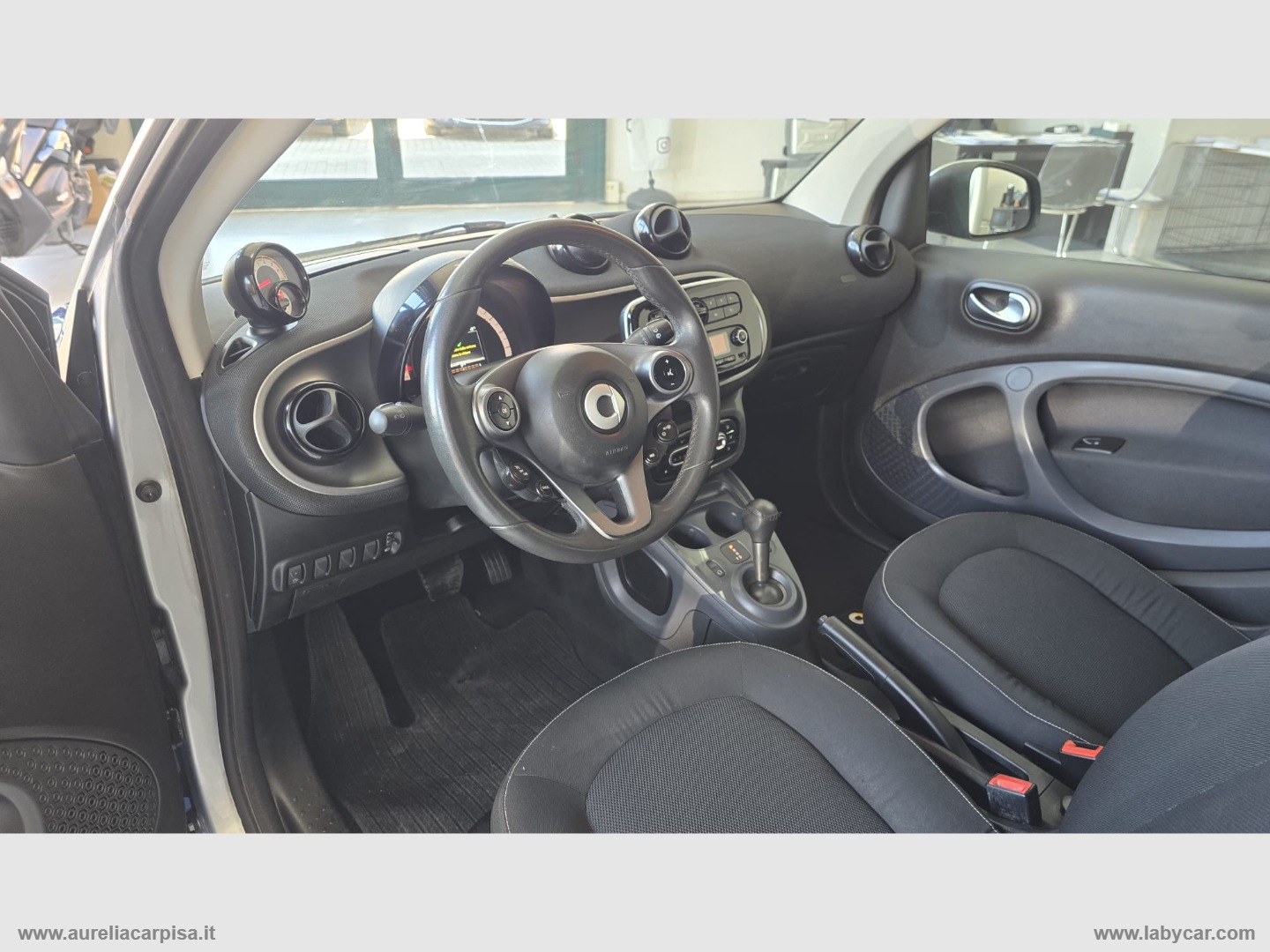 fortwo 70 1.0 twinamic Passion - immagine 3