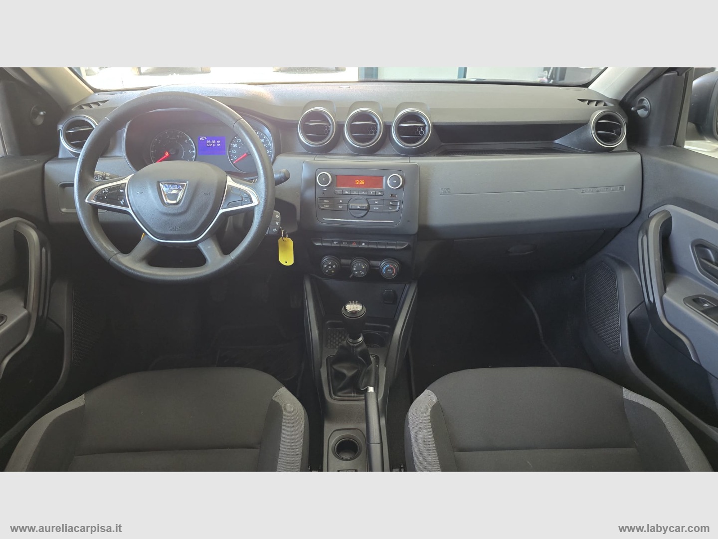 Duster 1.0 TCe 100CV ECO-G 4x2 Essential - immagine 3