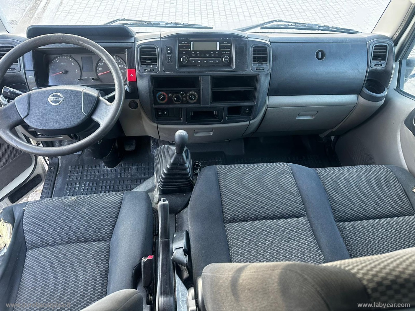 NT400Cabstar 35.13 3.0TDi130 PL-DC-RGCab - immagine 3