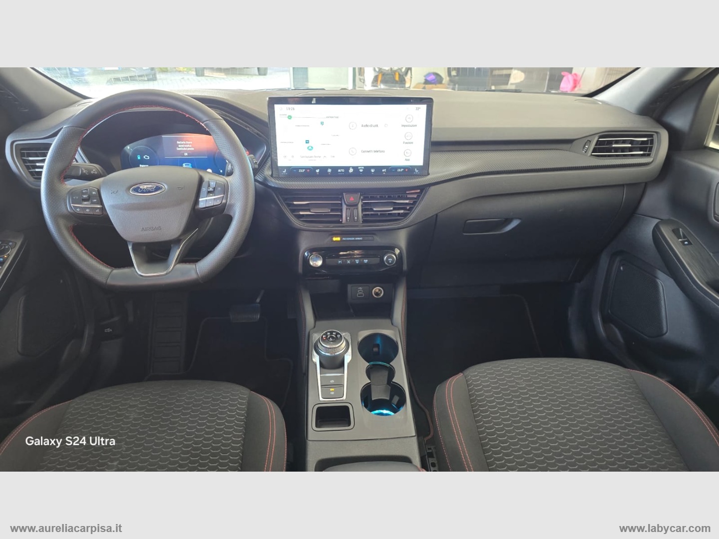 Kuga 2.5 FHEV 180 CV CVT 2WD ST-Line - immagine 3