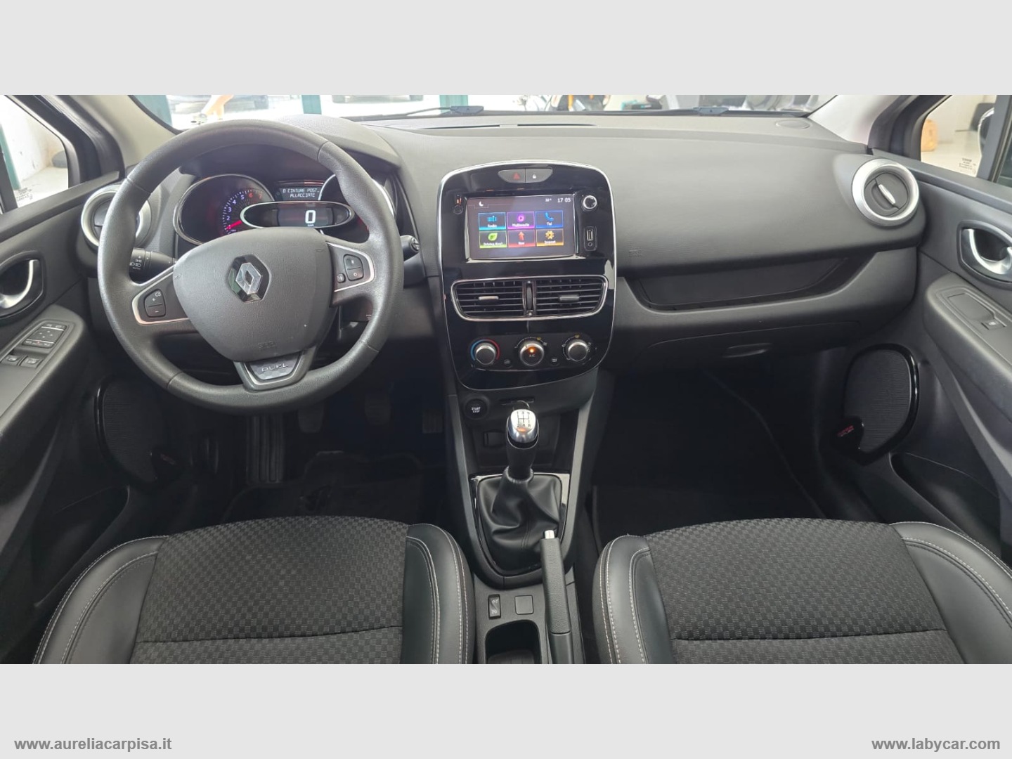 Clio TCe 12V 90 CV S&S 5p. Energy Duel2 - immagine 3