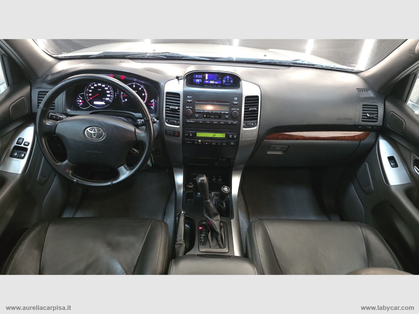 Land Cruiser 3.0 D-4D 16V 3p. aut. Exec. - immagine 3
