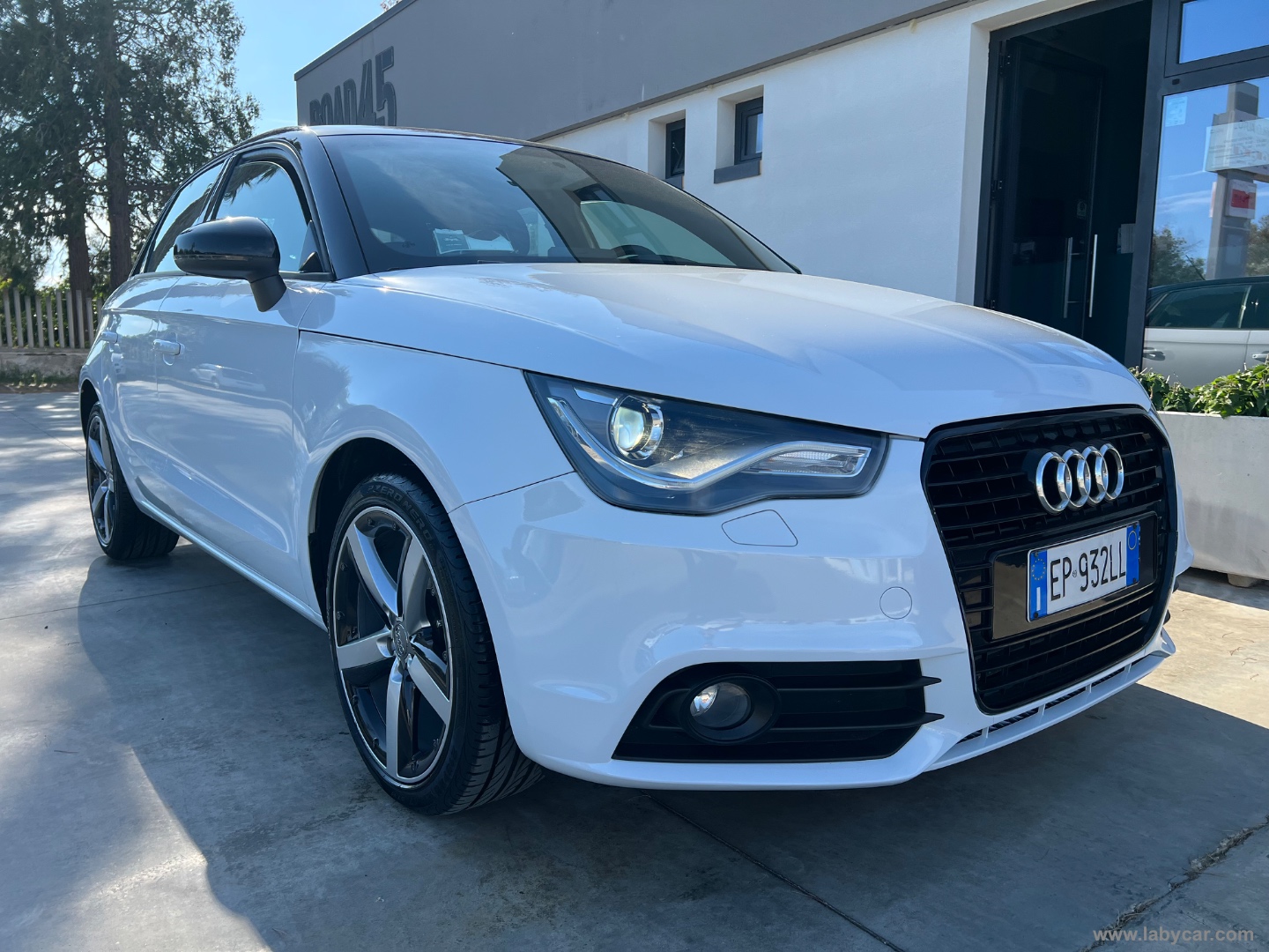 A1 SPB 1.6 TDI Ambition - immagine 3