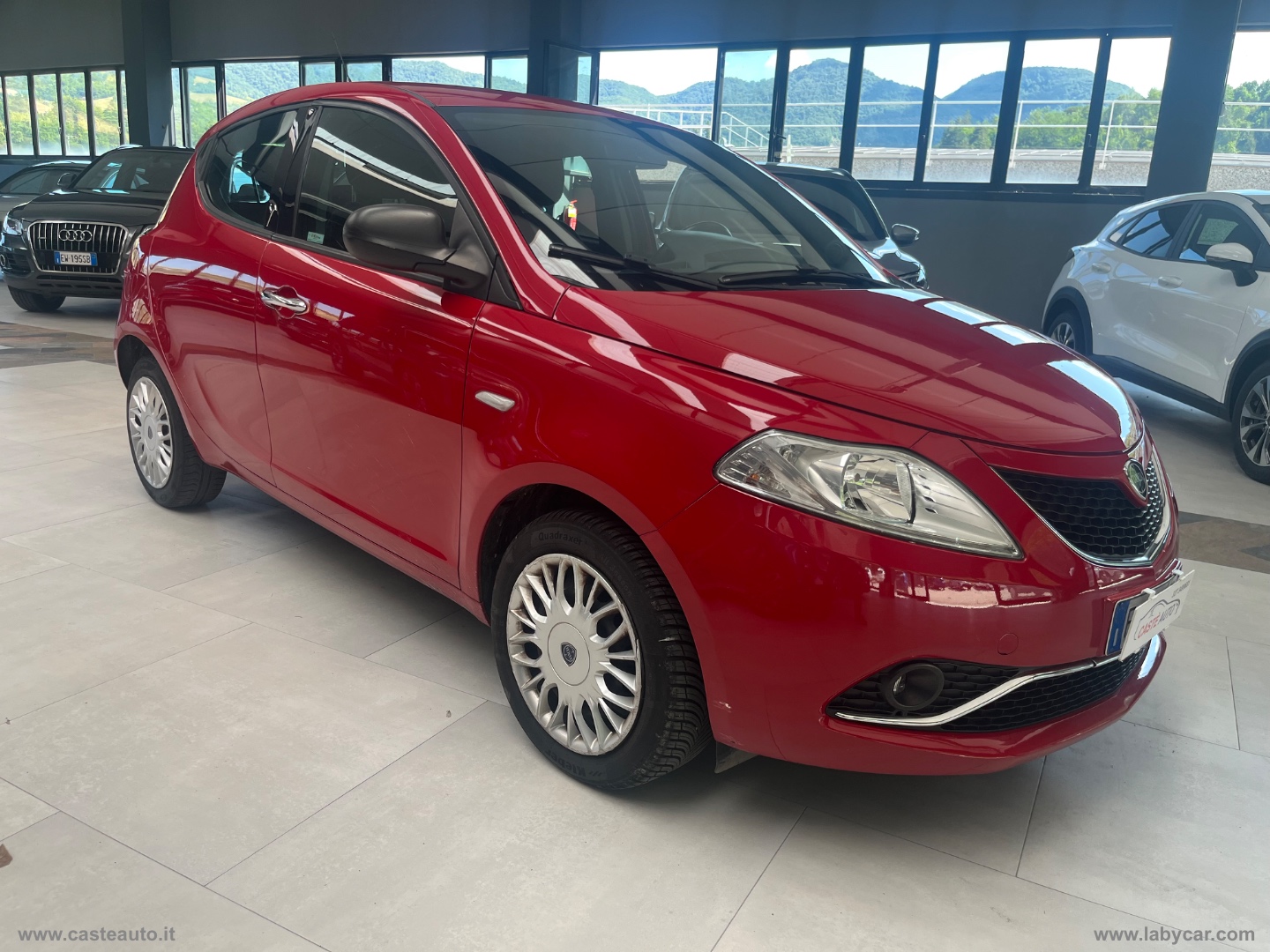Ypsilon 1.2 69 CV 5p. Silver 5 POSTI - immagine 3