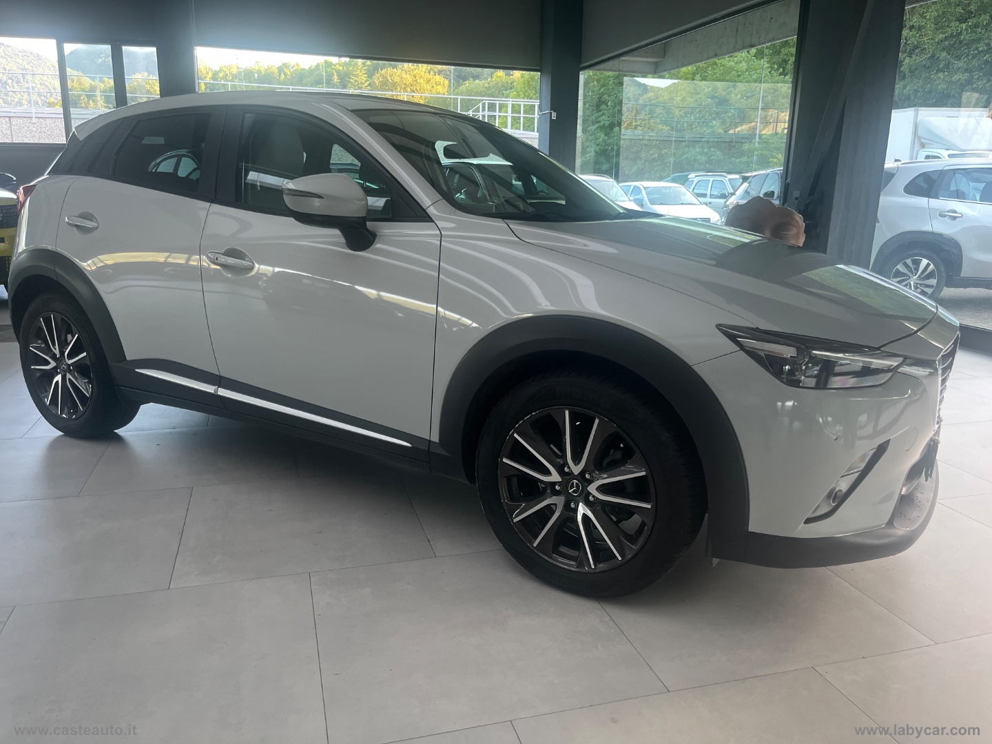 CX-3 1.5L Skyactiv-D AWD Exceed AUTO - immagine 3