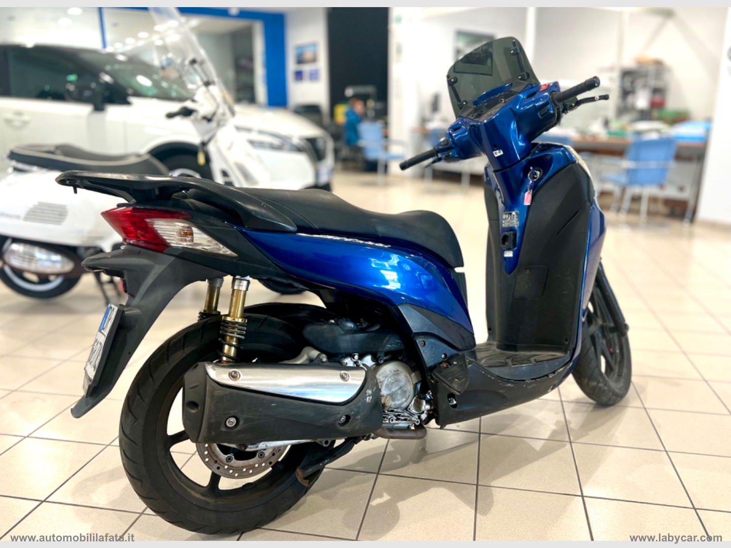 SH 300 CC 04/2011 38900 KM - immagine 3