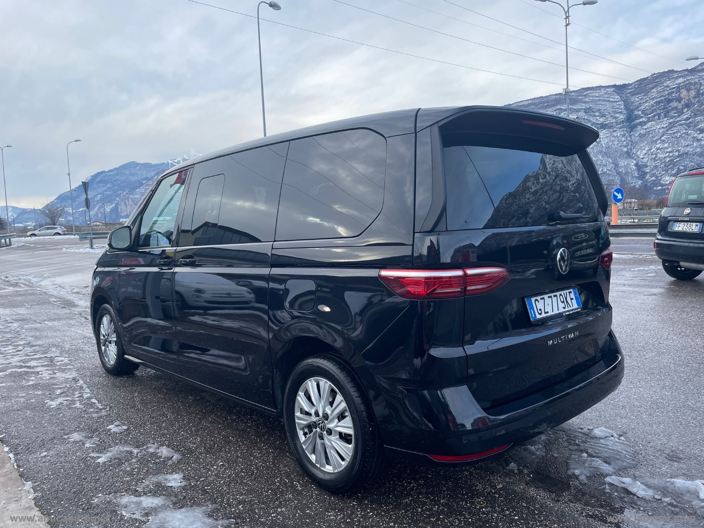 Multivan 2.0 TDI 150CV DSG Space - immagine 3