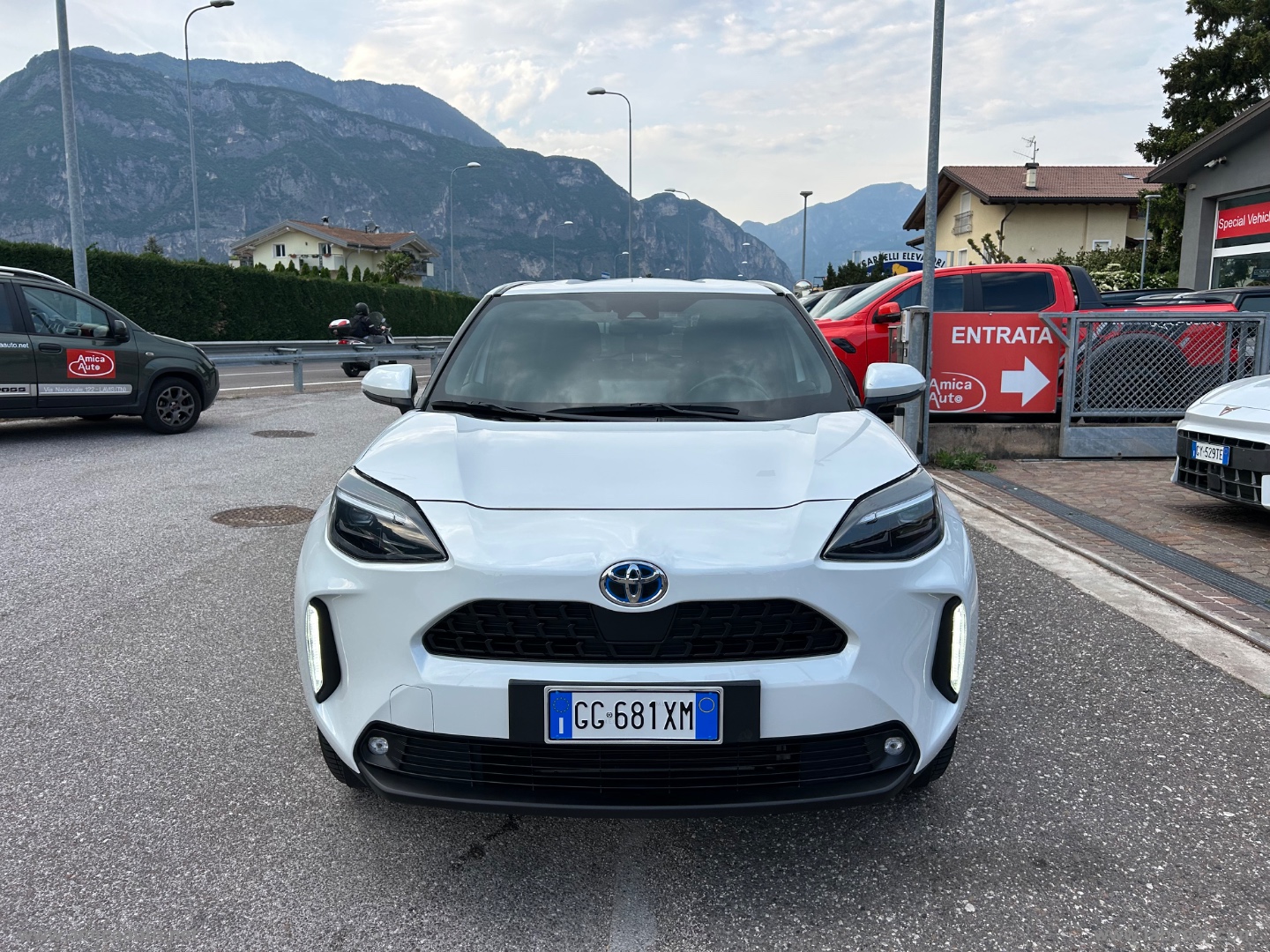 Yaris Cross 1.5 Hyb. 5p. E-CVT AWD Trend - immagine 3