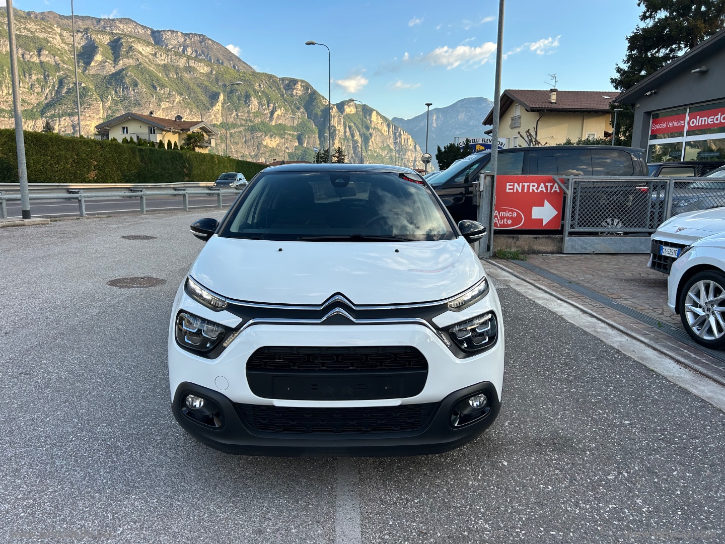C3 PureTech 83 S&S Shine VERNICE BICOLORE - BIANCO/TETTO NERO - immagine 3