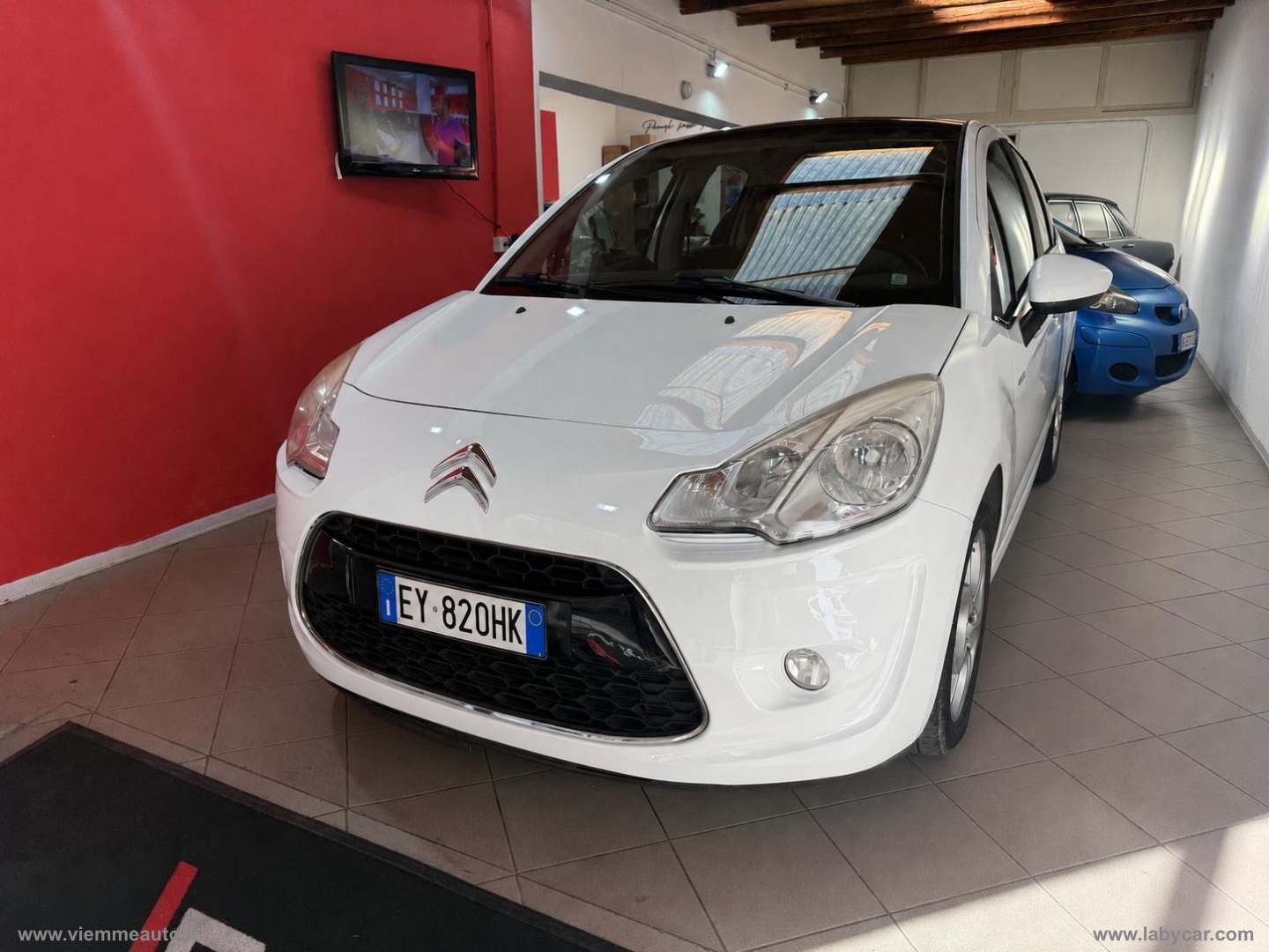C3 1.2 VTi 82 Exclusive - immagine 3