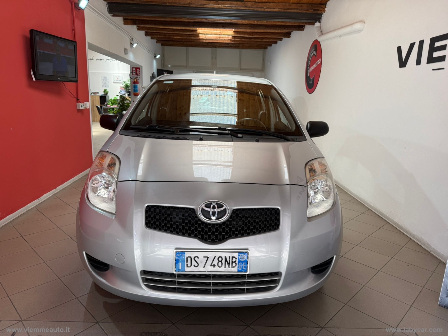 Yaris 1.0 5p. Now - immagine 3