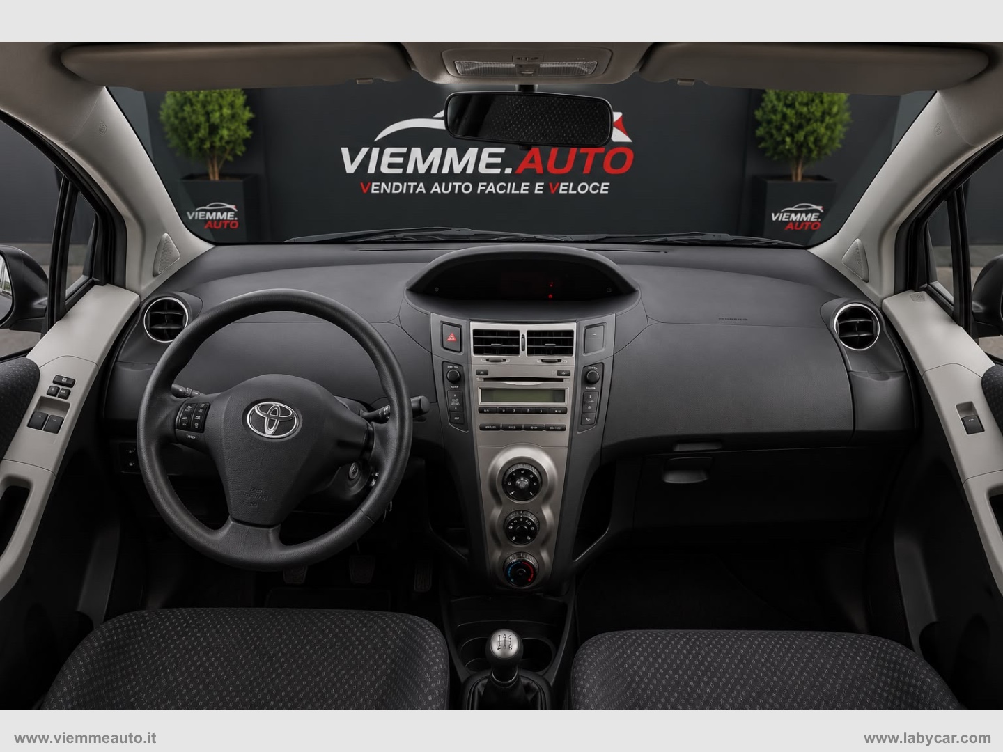 Yaris 1.3 5p. Sol - immagine 3