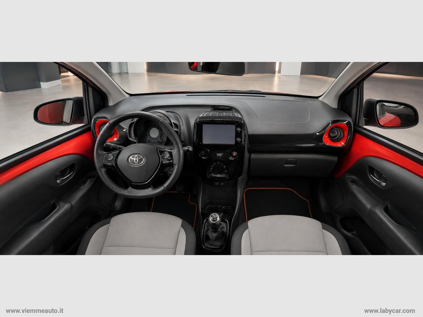Aygo 1.0 VVT-i 69 CV 5p. x-cite - immagine 3