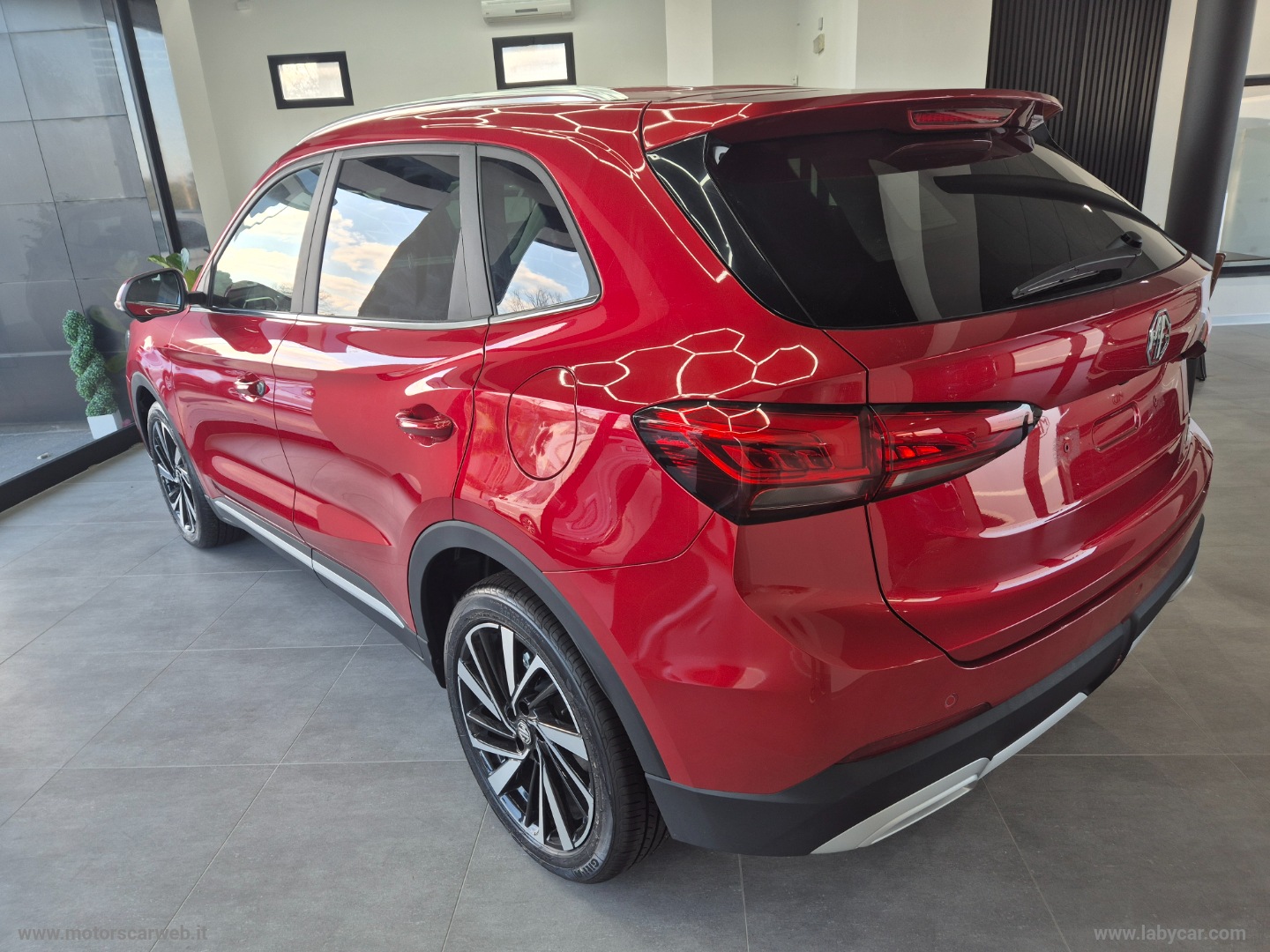 ZS Hybrid+ Luxury Full- Hybrid+ 197 cv Comfort GARANZIA 7 ANNI - immagine 3