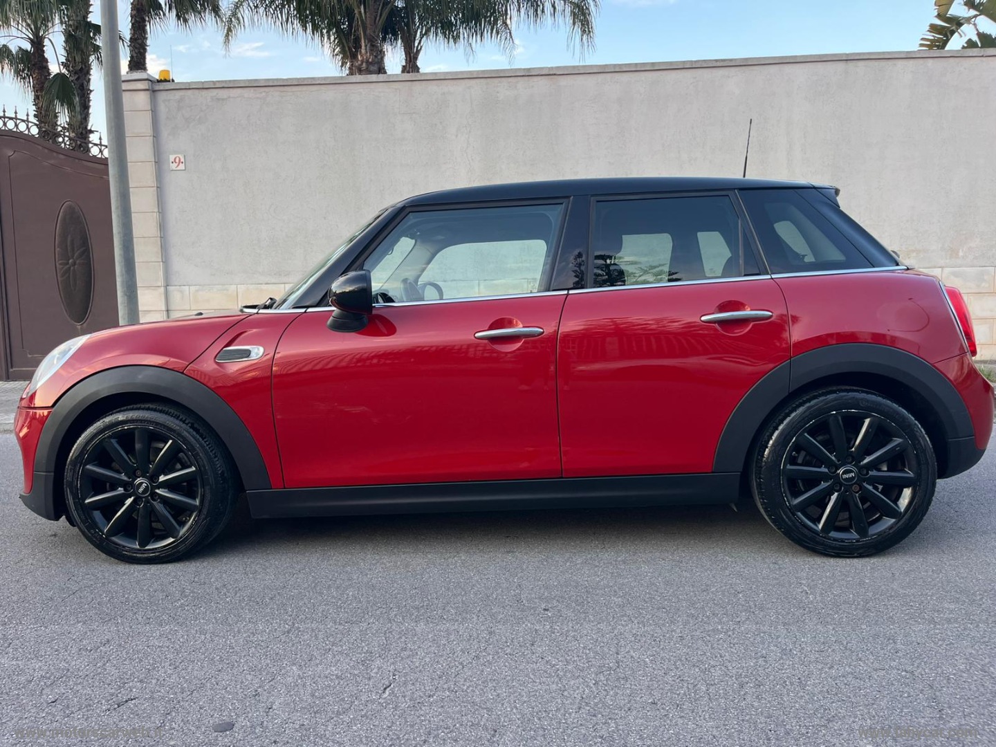 Mini Cooper D 5 porte - immagine 3