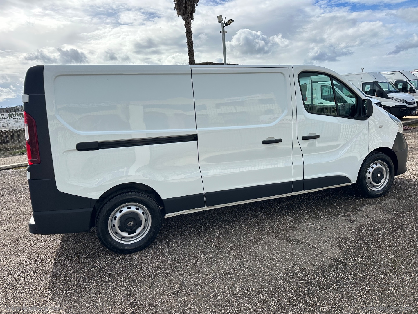 Trafic T29 1.6 dCi 145 Furgone L1H1 - immagine 3