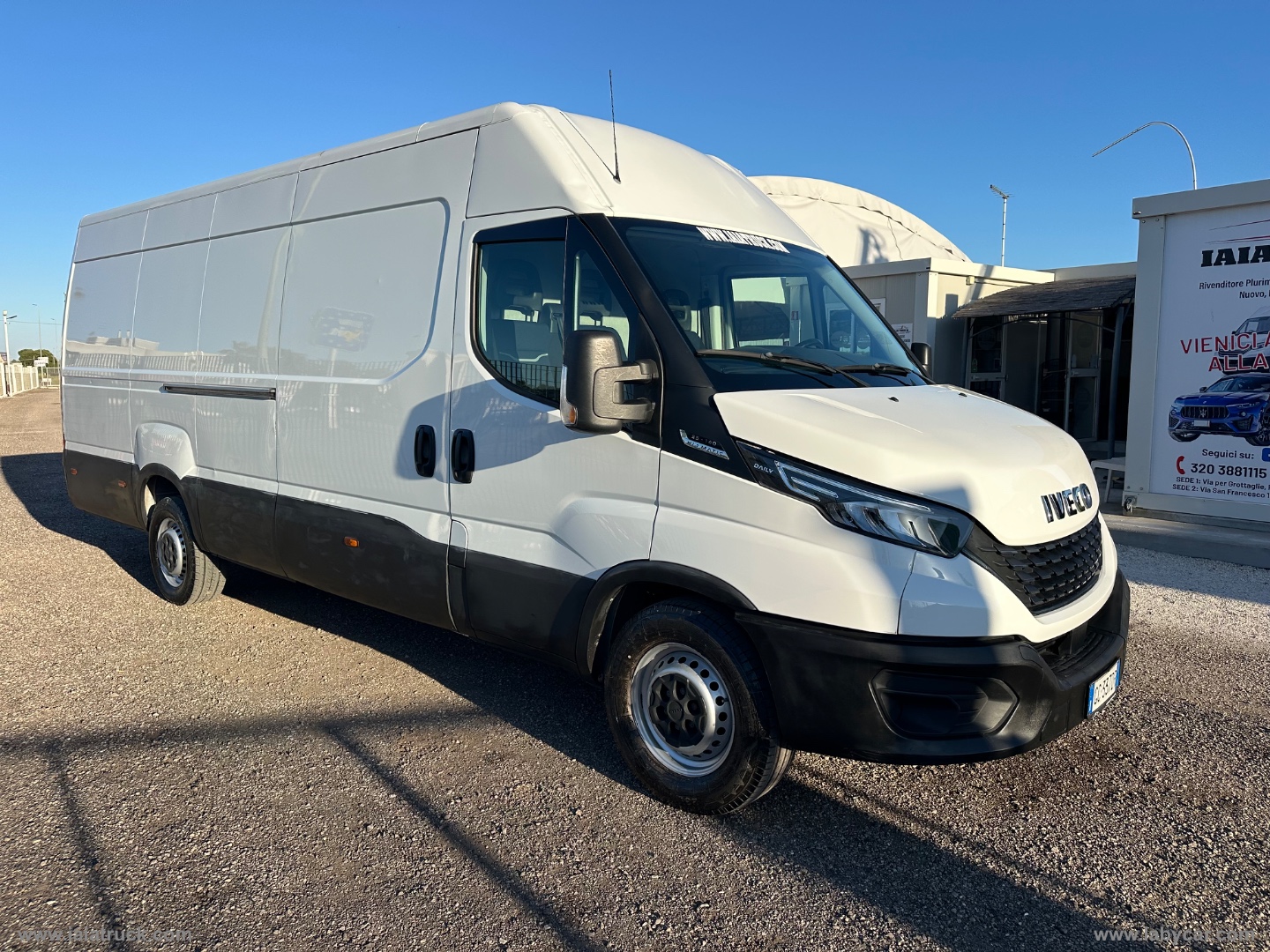 Daily 33S14S 2.3FURGONE MAXI VOLUME HI-MATIC - immagine 3