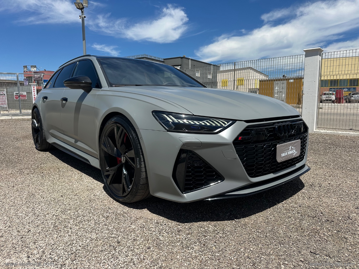 RS6 PLUS 4.0 600CV 25° YEARS PELLICOLA ANTIGRAFFIO IVA ESPOS - immagine 3