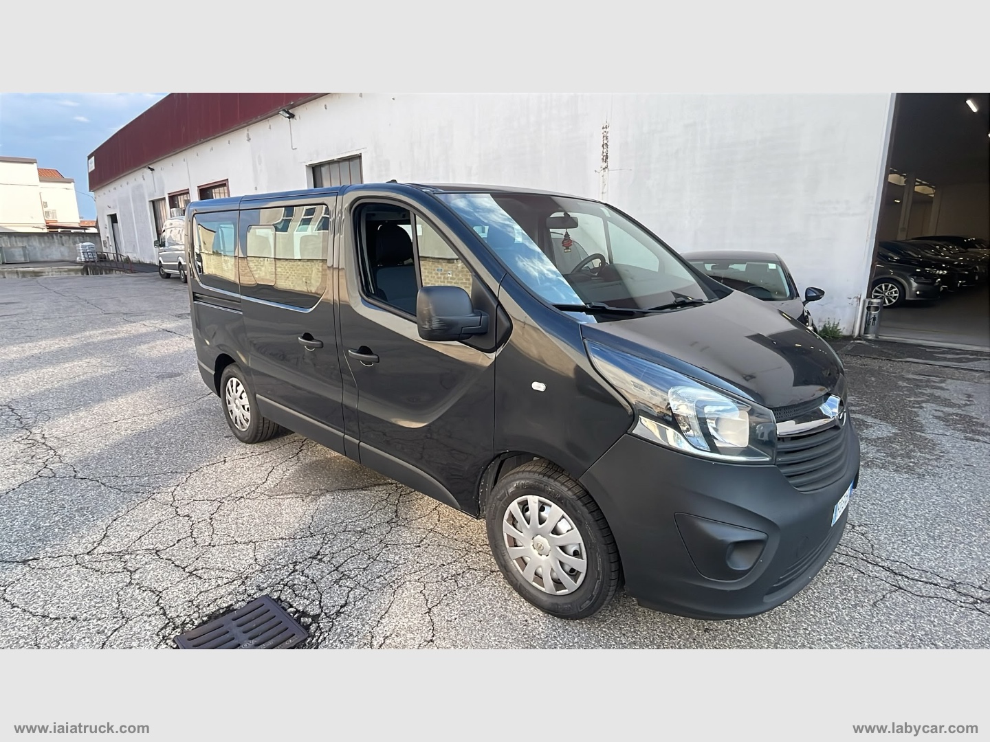 Vivaro T29 1.6 130CV 9 POSTI - immagine 3
