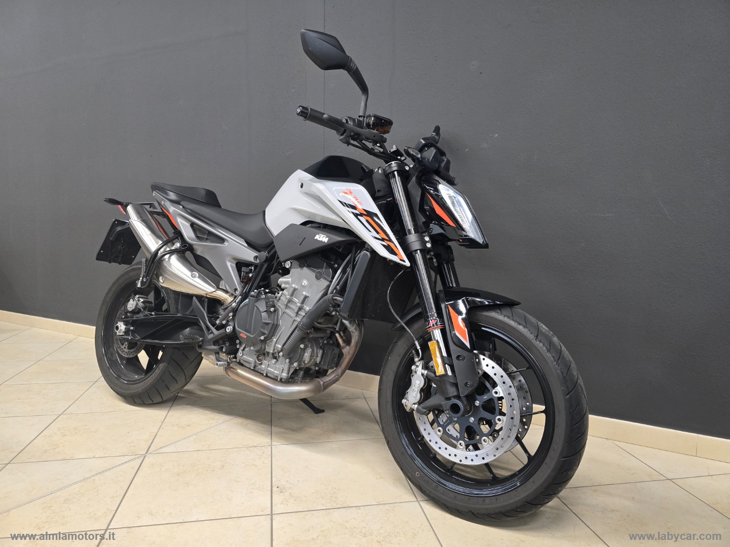 790 DUKE L - immagine 3