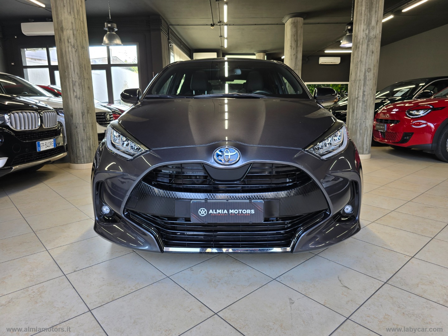 Yaris 1.5 Hybrid 5p. Lounge - immagine 3