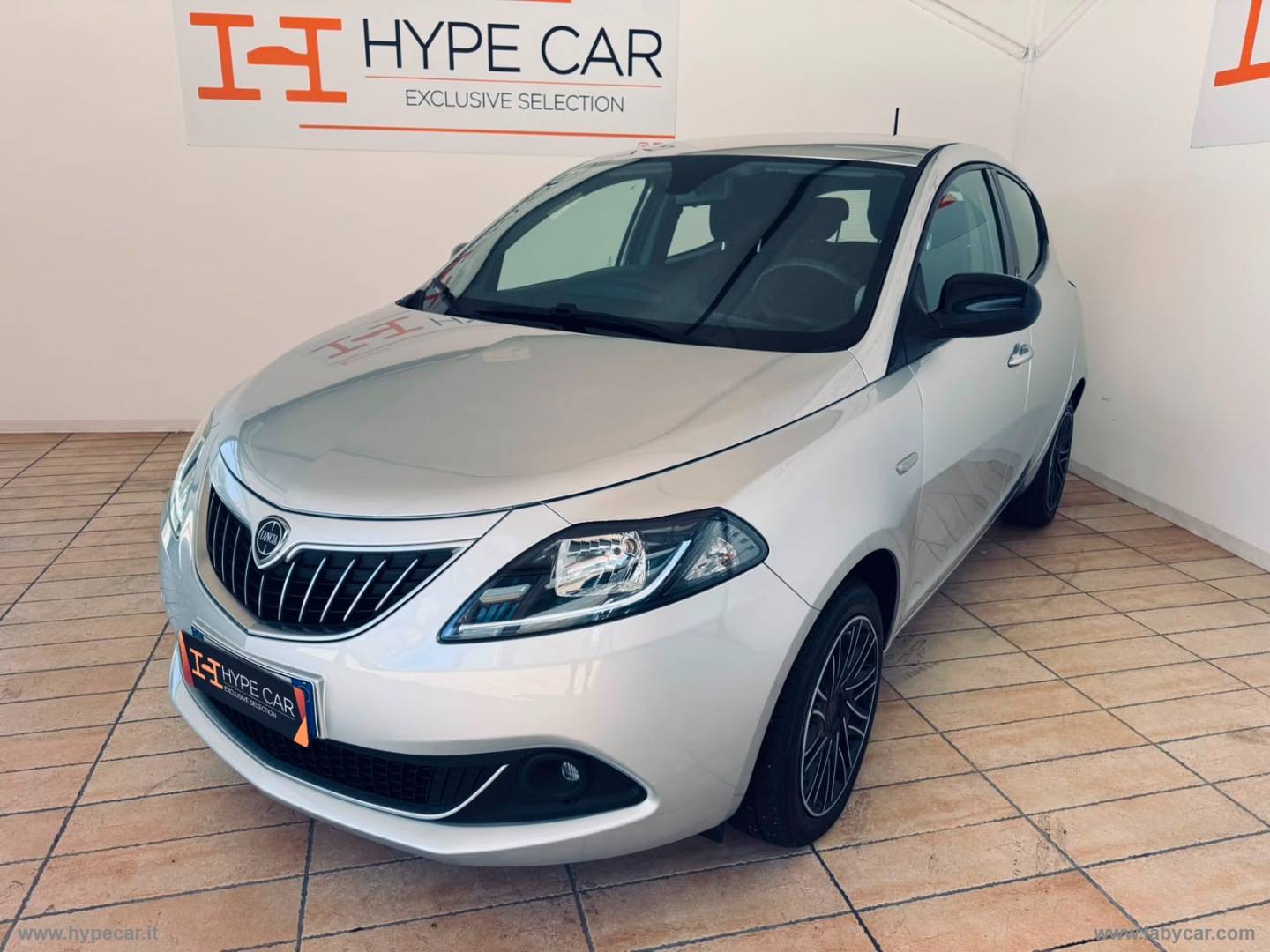Ypsilon 1.0 FireFly 5p.S&S Hybryd Gold - immagine 3
