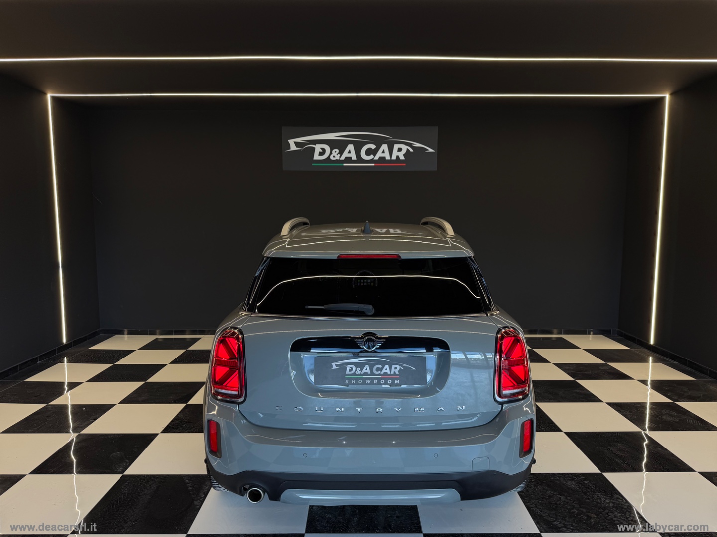 Mini Cooper Yours Countryman - immagine 3