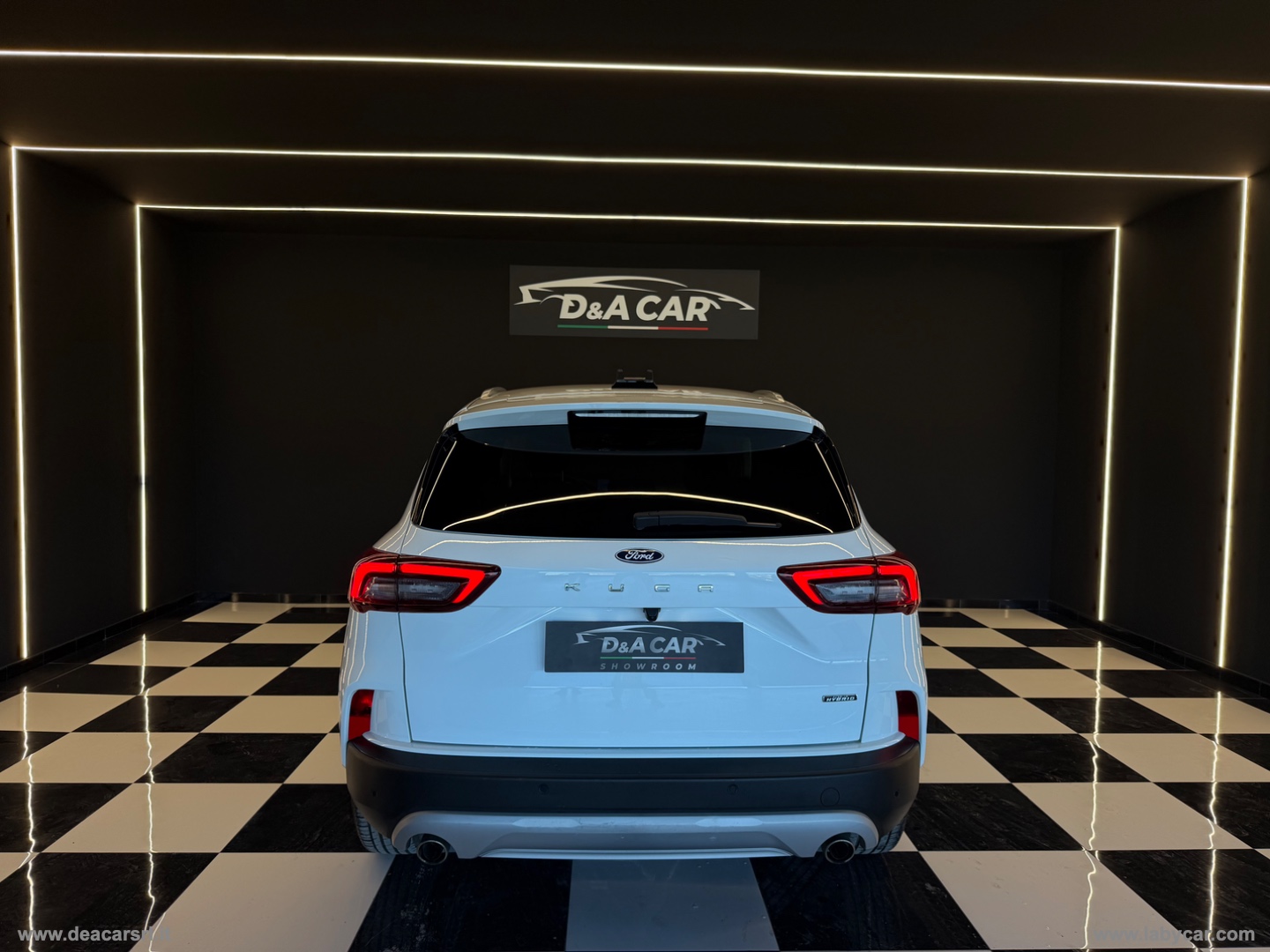 Kuga 2.5 PHEV 243 CV CVT 2WD Titanium - immagine 3