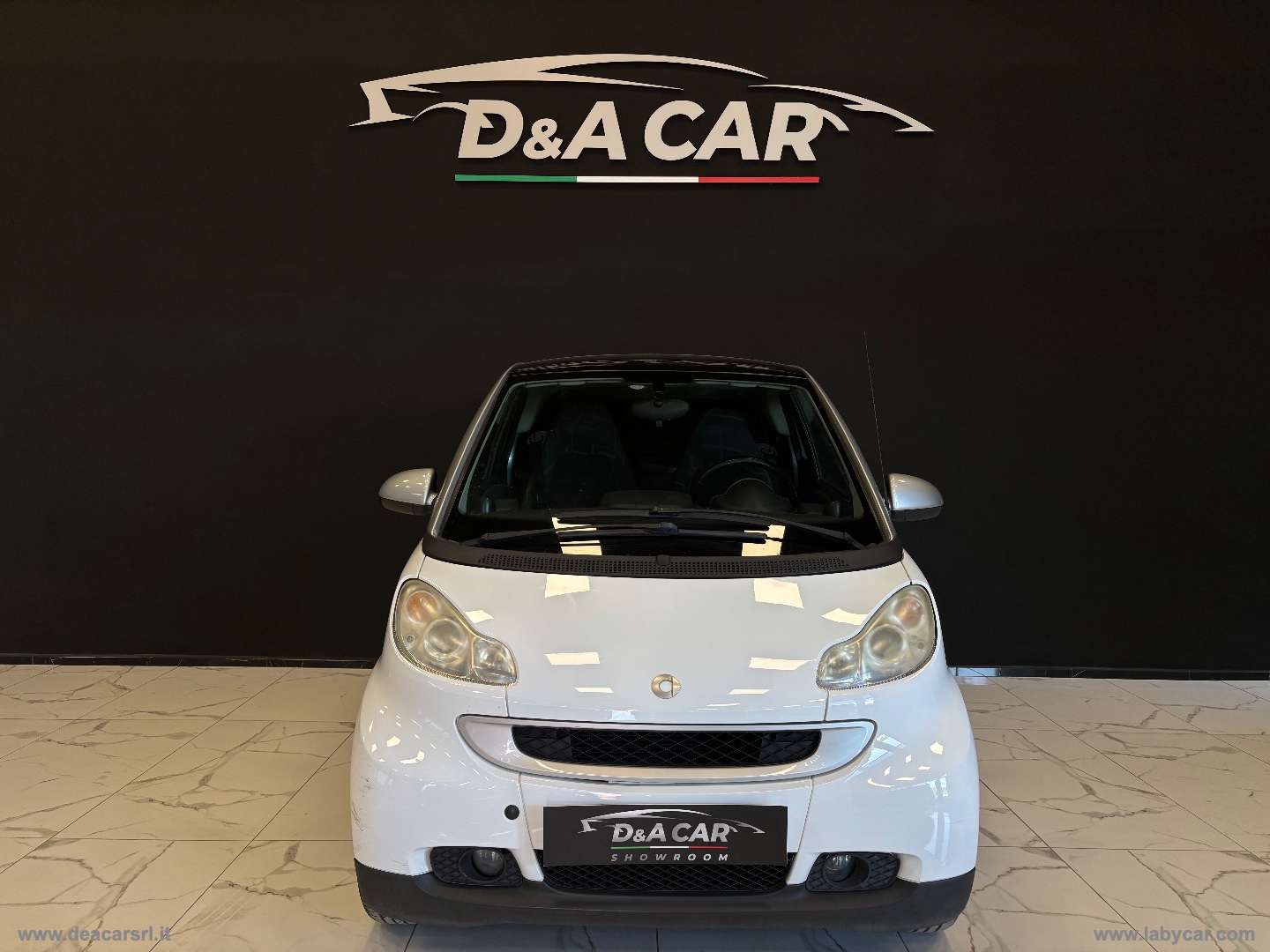 fortwo 1000 52 kW MHD coupé pure - immagine 3