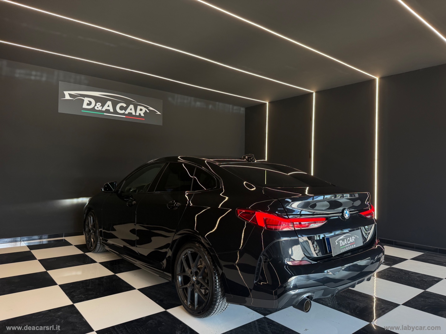 218i Gran Coupé Msport TOTAL BLACK - immagine 3