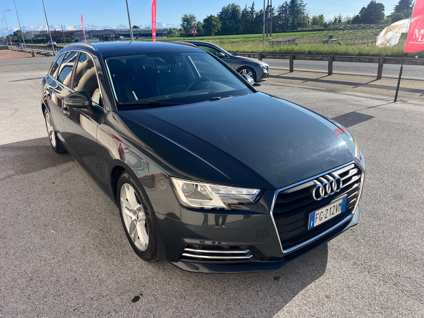 A4 Avant 2.0 TDI 150CV ultra S tronic FARI LED PELLE NAVI - immagine 3