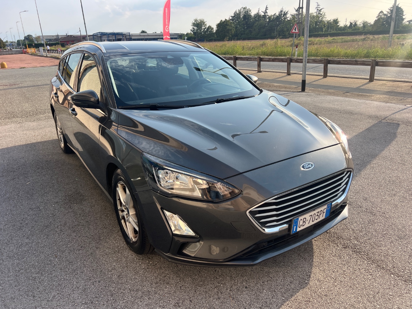 Focus 1.5 E.Blue 120CV aut. SW Bs Co-P. AUTOMATICA NAVIGATORE - immagine 3