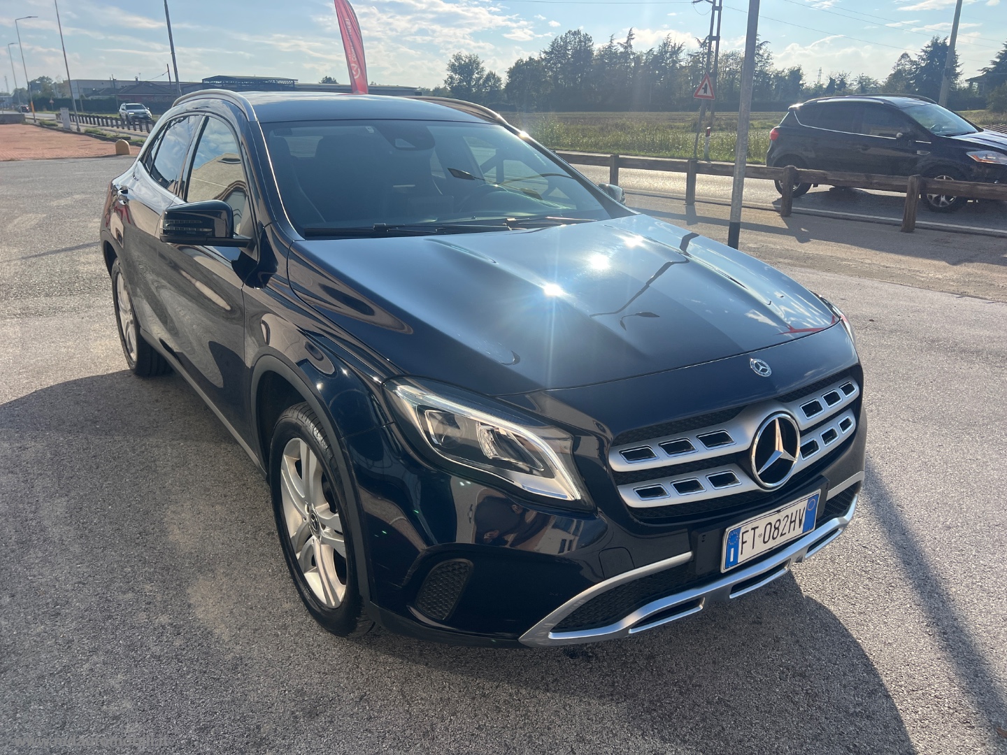 GLA 200 d Automatic Sport FARI LED CAMERA NAVI - immagine 3