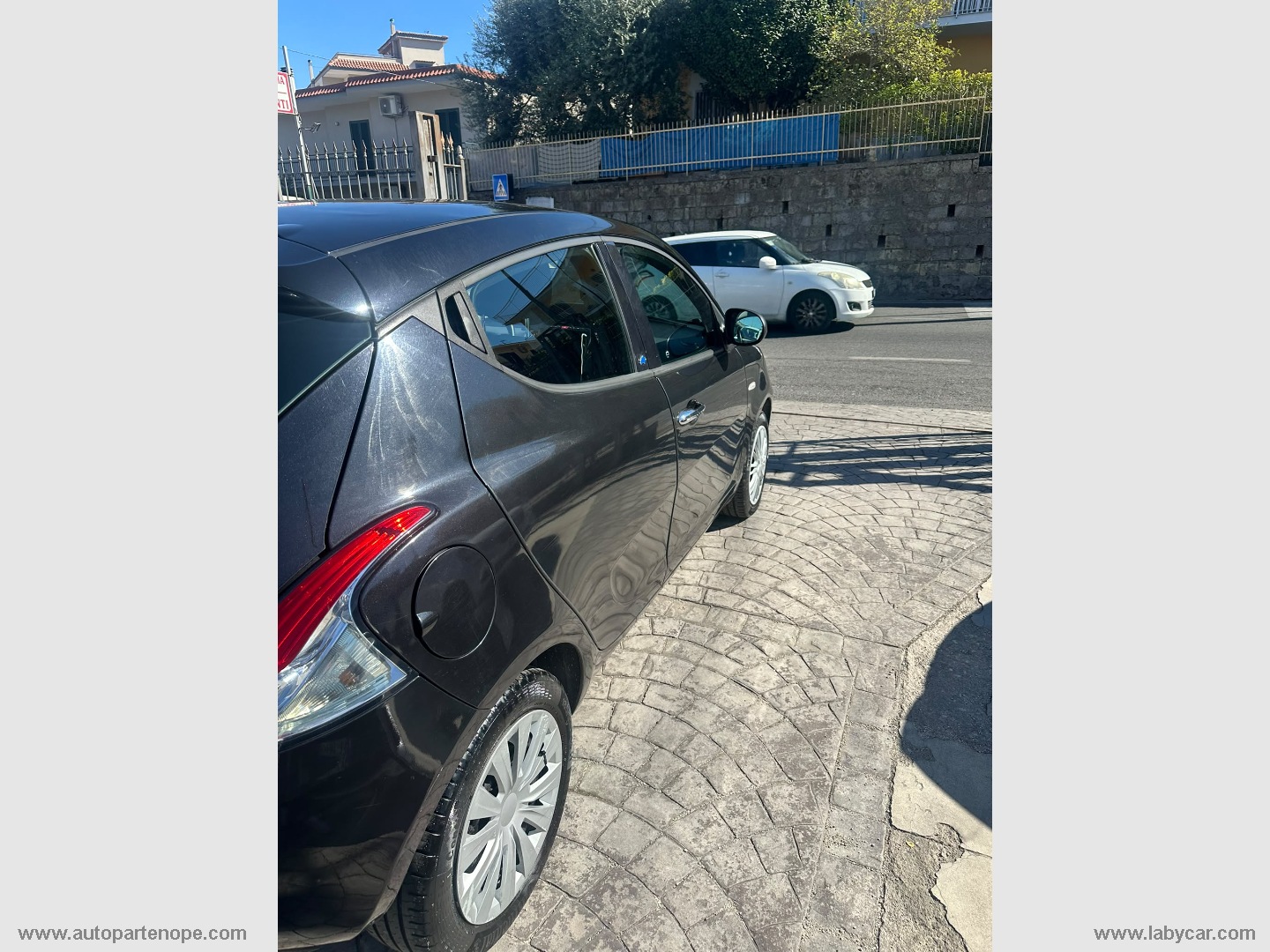 Ypsilon 1.2 69 CV 5p. Elefantino Blu - immagine 3
