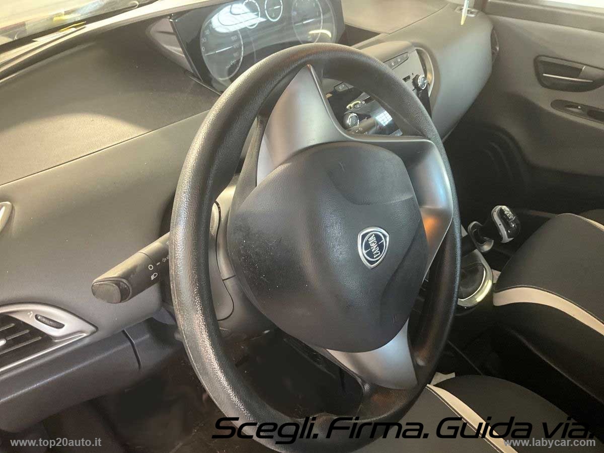 Ypsilon 1.2 69 CV 5p. GPL Ecochic ELEFANTINO II - immagine 3